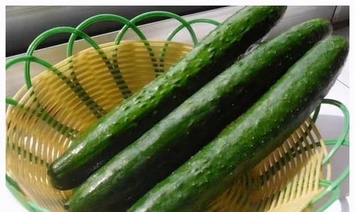 人到中年要會吃，推薦3種食物，降壓降脂延緩衰老，有益健康！