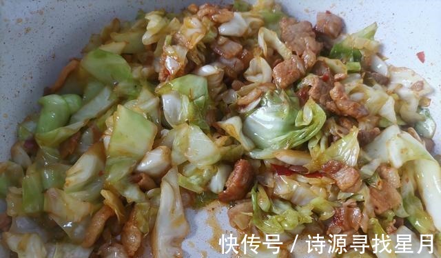做法|大厨教你手撕包菜的家常做法,简单易学,值得收藏!