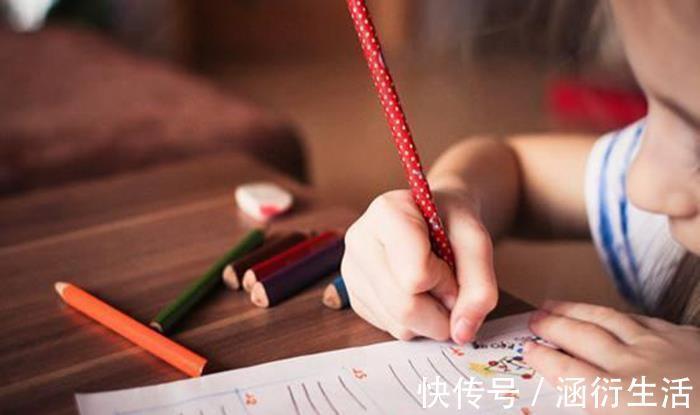 作业|孩子挨打前后的作业对比图,质量天差地别,网友:棍棒比说教管用