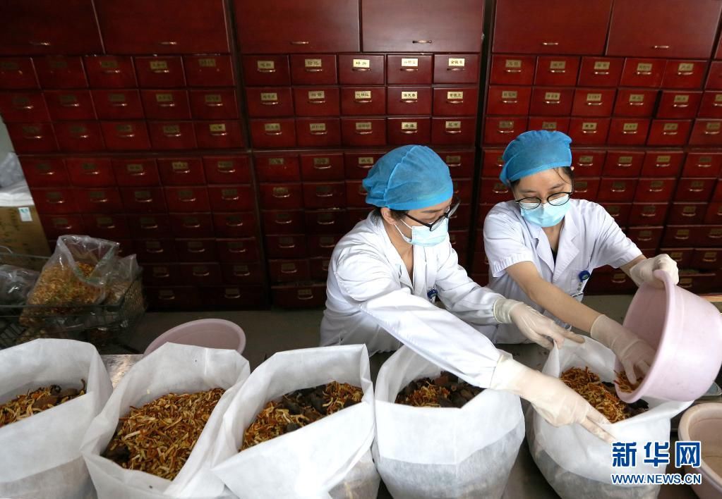 郑州市中医院|新华全媒+丨中药助力抗疫