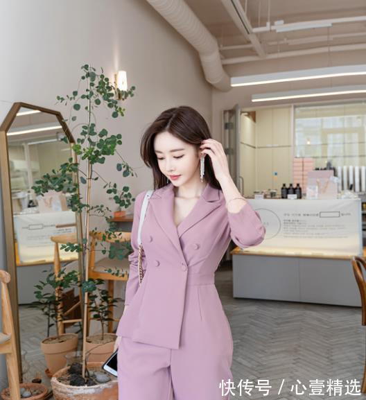 孙允珠|女神孙允珠高清时尚搭配:璀璨萤纱水溶浅粉色气质西装