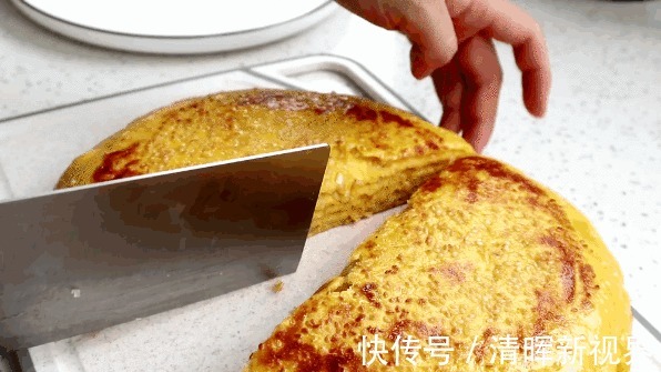 一日三餐|这种南瓜千层饼，在家就能做，口感独特，馅料丰富，比肉夹馍还香