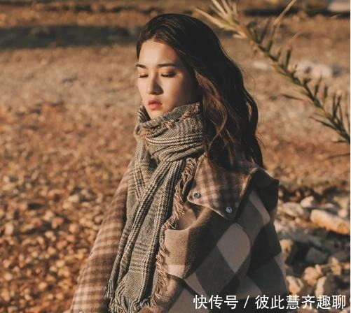 好看|港真,围巾选得好,好看减龄又显气质