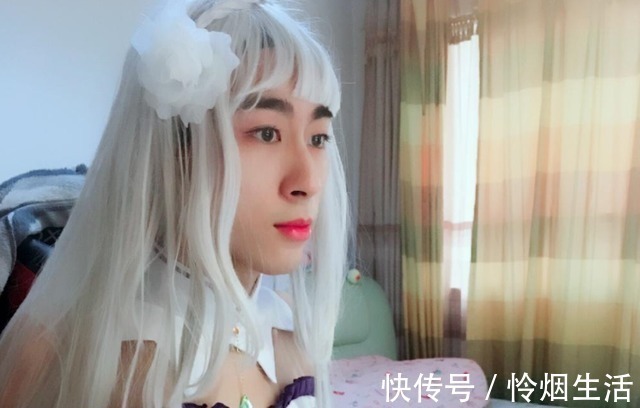 艾比|朋友是女装大佬会有何种体验?颜值高那就更好了