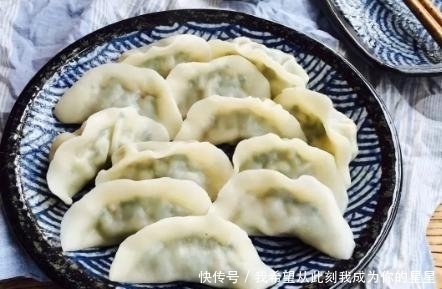 鲜嫩|爱吃肉馅饺子的朋友记住“盐水油”口诀，饺子鲜嫩多汁，比买的还好吃