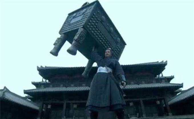 孙策外号|马超勇似吕布，孙策强如项羽，两人谁厉害？他们根本不在一个档次