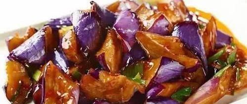 餐桌上备受欢迎的几道家常菜，香而不腻，做法简单，解馋又下饭