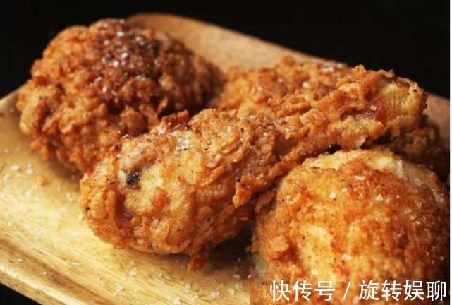 泡面|吃一次等于吃5包泡面,医生从不喂自己孩子吃,就怕积食不长个