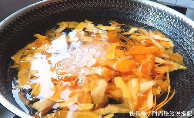 黄桃吃不完别扔掉,教你做罐头,只需简单3步,果肉香甜可口