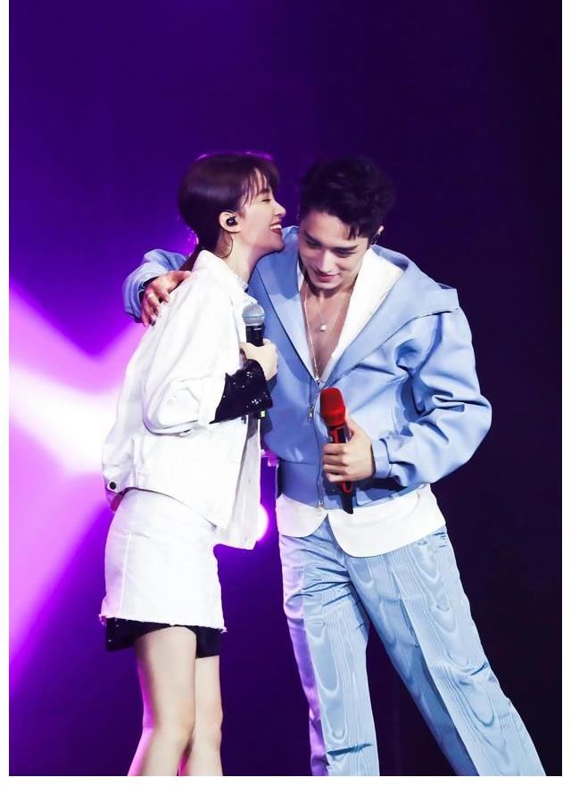 cp|许魏洲和乔欣的氛围感，打了多少营业CP的脸？