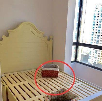 客厅|108平新房装修结束，家具陆续上齐，客厅背景墙看着不丑但是土！