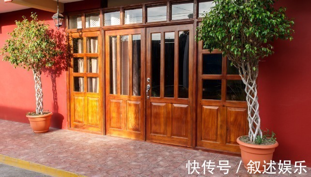 4种名字带“财意”的植物，是吉祥的观赏花，家里有空建议养一盆