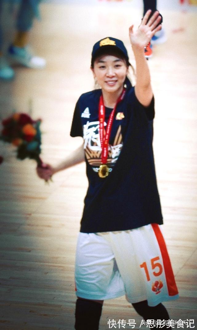 wcbWCBA | 风华不褪色,山水再相逢——致敬三位退役老兵