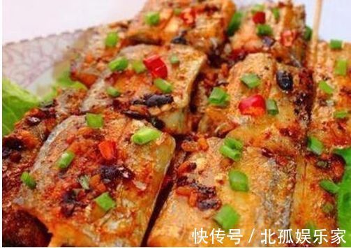 肉段|美食推荐椒麻鸡丝、熘肉段、竹签烤带鱼、蒜蓉剁椒蒸豆腐的做法