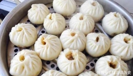 做包子,只加酵母就错了!记得多加“2白”,包子鲜香松软特好吃