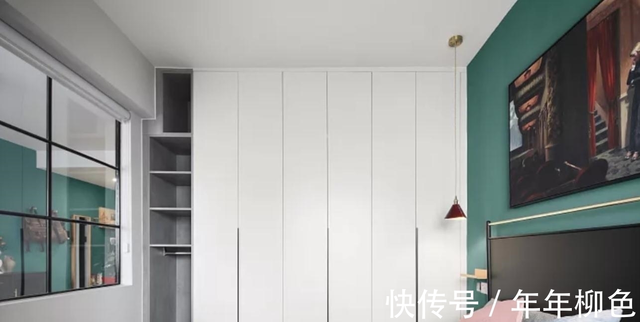 全屋|小户型别再瞎装！如今流行“不买”餐桌，隔墙改玻璃隔断，太实用