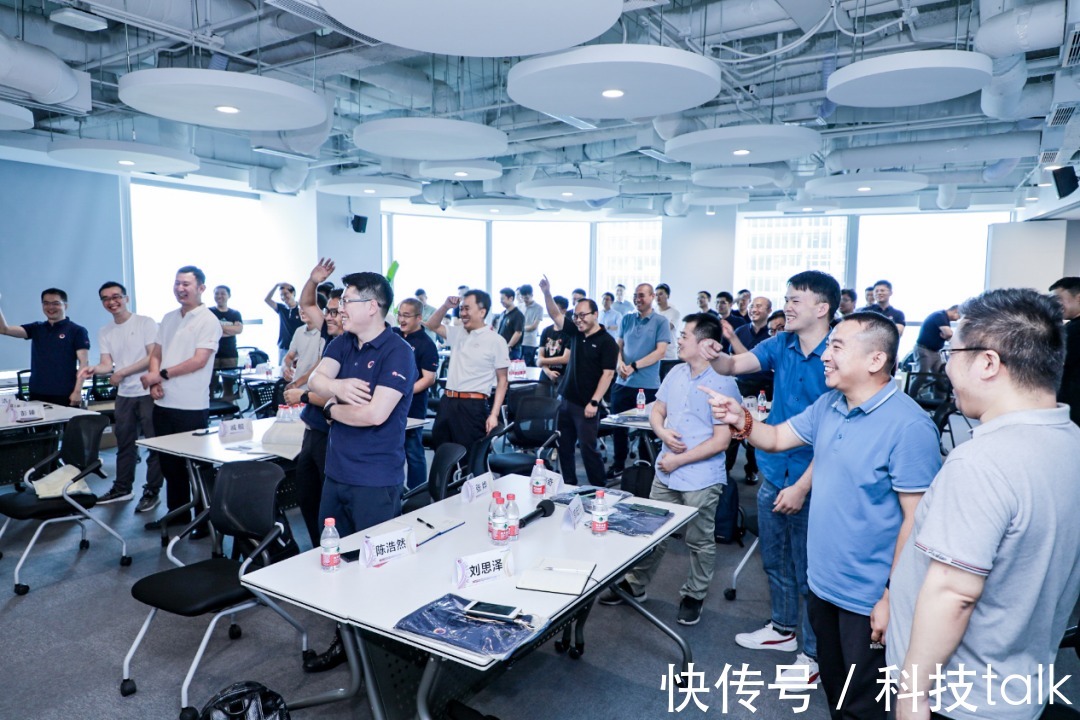 平台|华为品质服务精英荟,打造技术交流平台