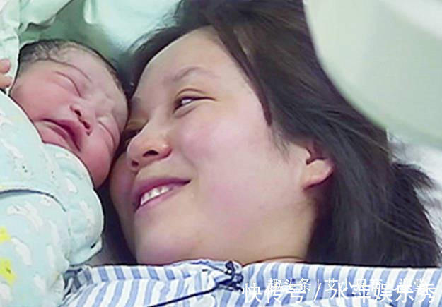 顺产|孕妈生下孩子一个小时,突然惊声哭喊吓坏临床,陪产老公偷偷流泪