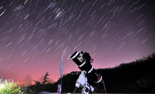 SCP-2838恒星转世，靠近它的人，那一刻变成的一道光