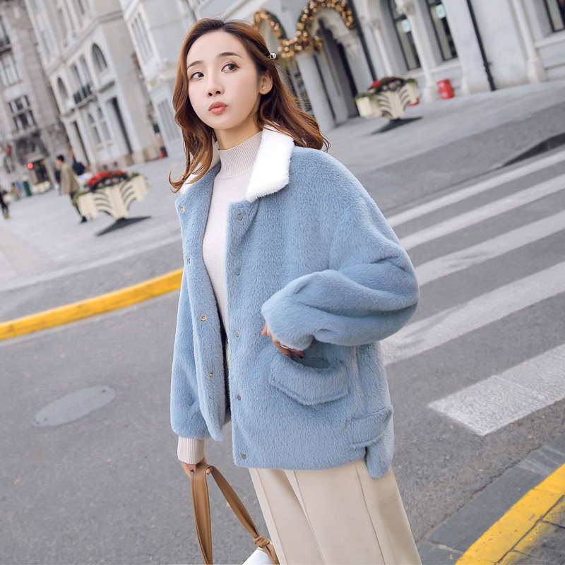 外套 毛衣过时了,今年流行这几款外套,适合7080后女人,穿上年轻9岁