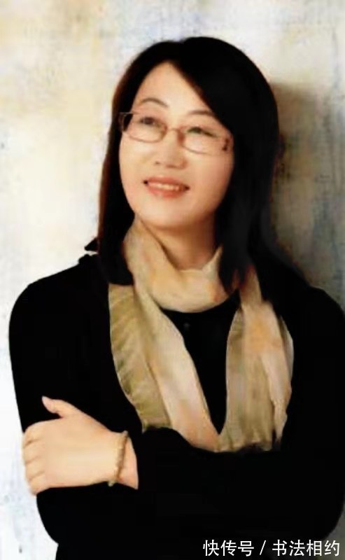 青海省政协$她是一位“极端”的女书法家,楷书颜骨绍基韵,草书王风旭韵