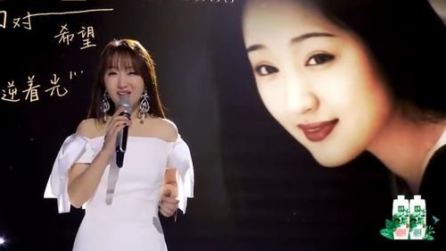 《浪姐2》那英打破舞台常规,慢歌也可动人心弦,回忆杀更是一绝