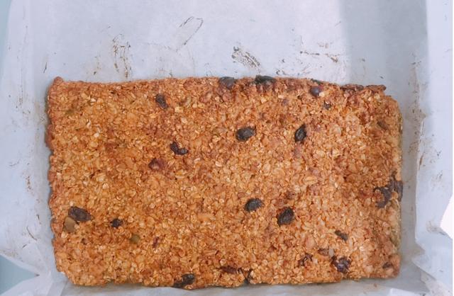 燕麦片除了冲泡还能怎么吃学会这个小零食，减肥常备