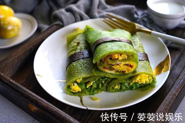 芹菜炒鸡蛋|用它这么做早餐饼够两个人吃,十分钟搞定,两块钱成本都花不到