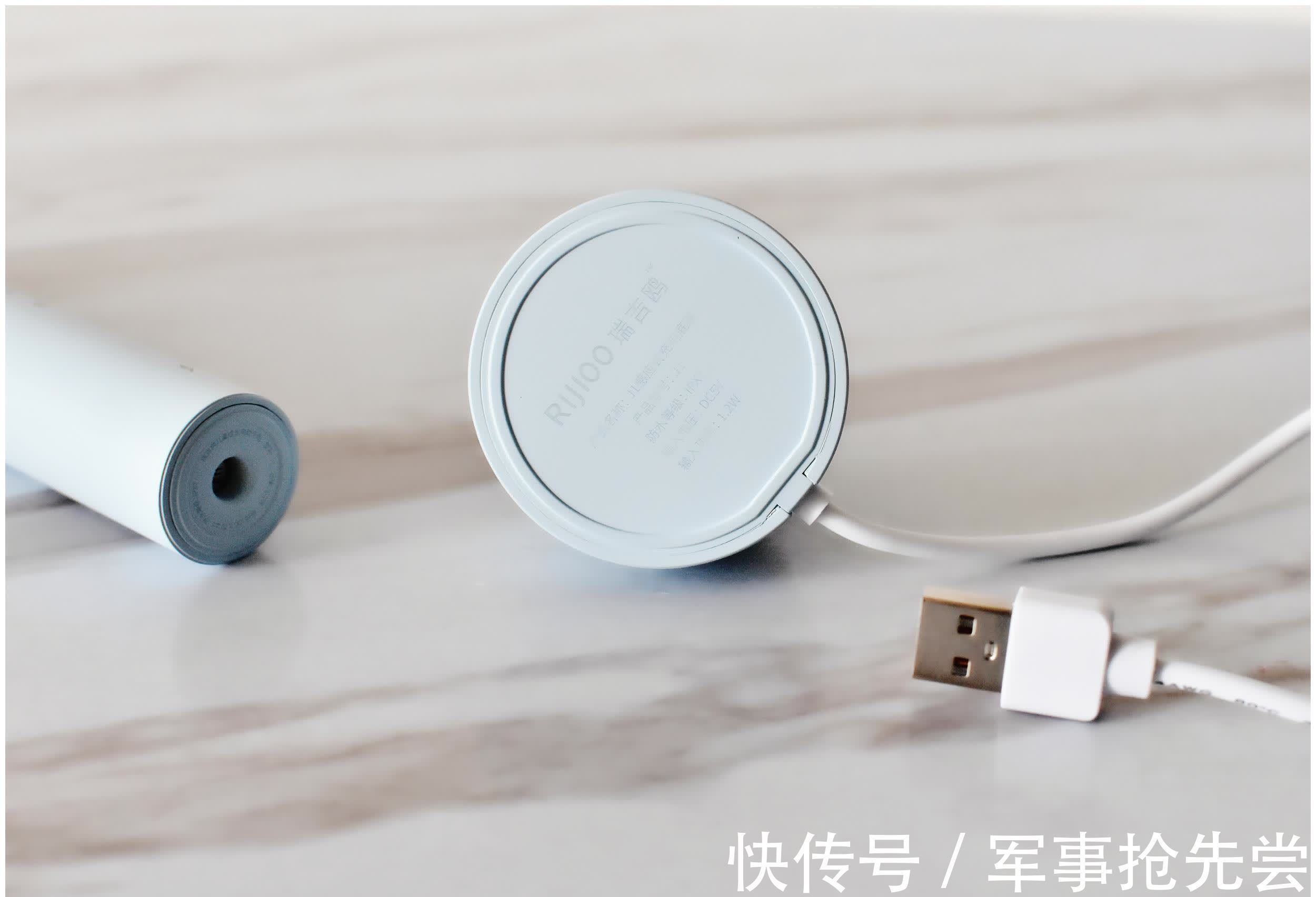 牙刷|RIJIOO瑞吉鸥儿童电动牙刷评测:分龄护齿,让宝宝更爱刷牙