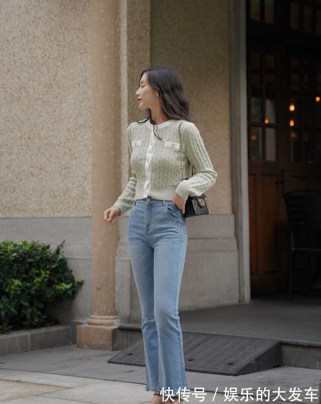 针织衫 真正洋气的女人,秋天都借鉴这几组穿搭公式,日常实用又百搭