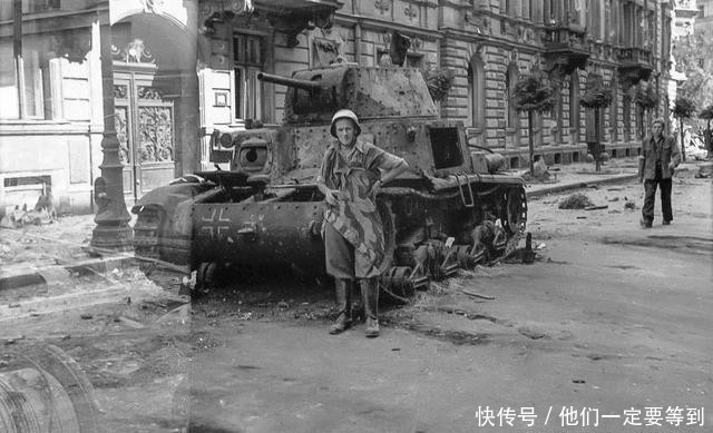 苏军|一组二战老照片：在埃及被俘的印度士兵，苏军使用缴获的武器