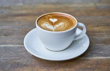 上有老下有小|存钱和不存钱的人,四十岁之后,往往在以下五个方面,区别很大