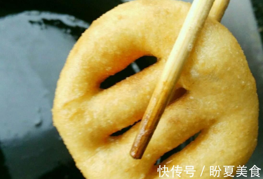 炸油饼|炸油饼和面有讲究，学会这样做，外酥里软，比油条还好吃