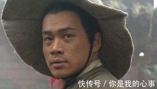 县令$武松打死老虎当了“都头”,放现在是多大的官?对比现在吓你一跳