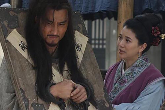 水浒传!林冲80万禁军教头,现代相当于什么职位我们都被骗了几十年