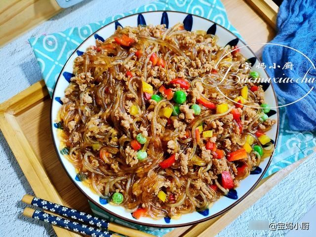 肉末|家有孩子做这道菜，维生素丰富营养多，拌饭吃可香了，米饭嗖嗖下