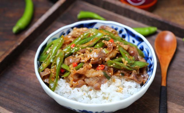 肥牛卷|别再点外卖了,在家做美味盖浇饭,浓郁入味好吃到尖叫,实在上头