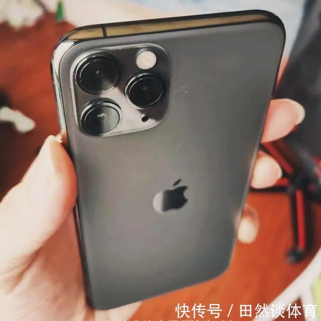 iphone|买了一周的Mate40P被迫和老婆更换苹果11P，说说心里话