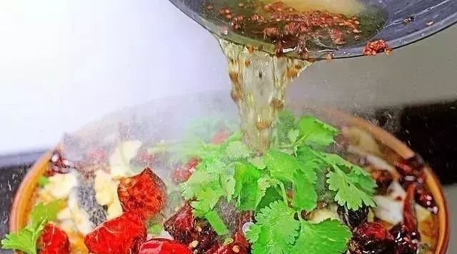 水煮肉片做法大全来了（包括水煮牛肉、水煮羊肉、水煮鸡肉等）！