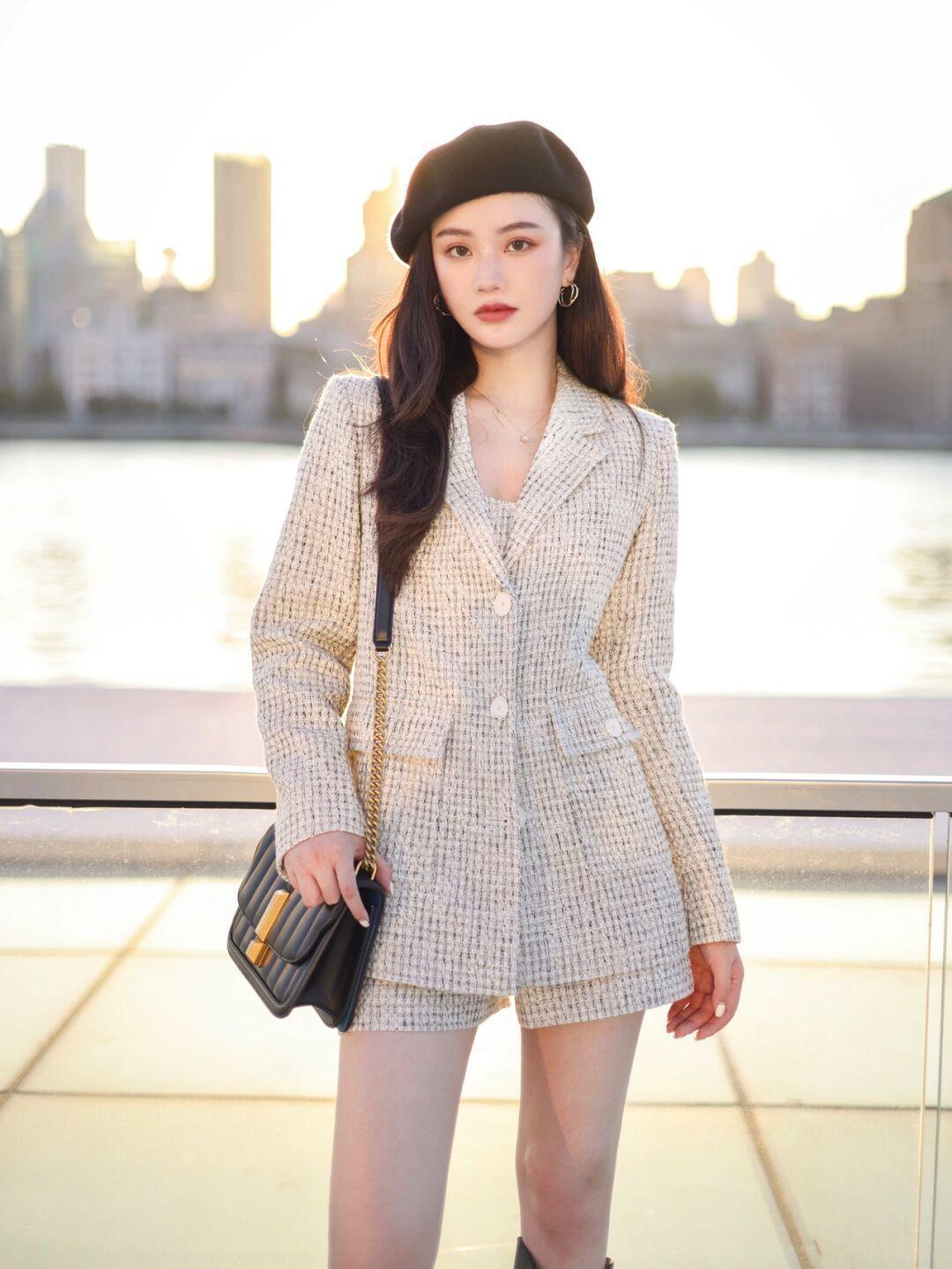 技巧|40+女人不要再穿“基础款西装”了,建议记住这几个技巧,超洋气