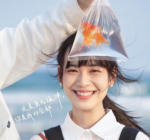 王正卓|背着女友参加恋爱综艺，吃尽cp福利的素人嘉宾，戏里戏外都在演？