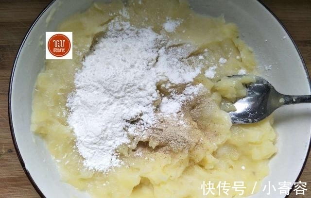 小面姨|圆溜溜土豆丸子这么做，好吃做法还很简单哦，赶快学起来吧！