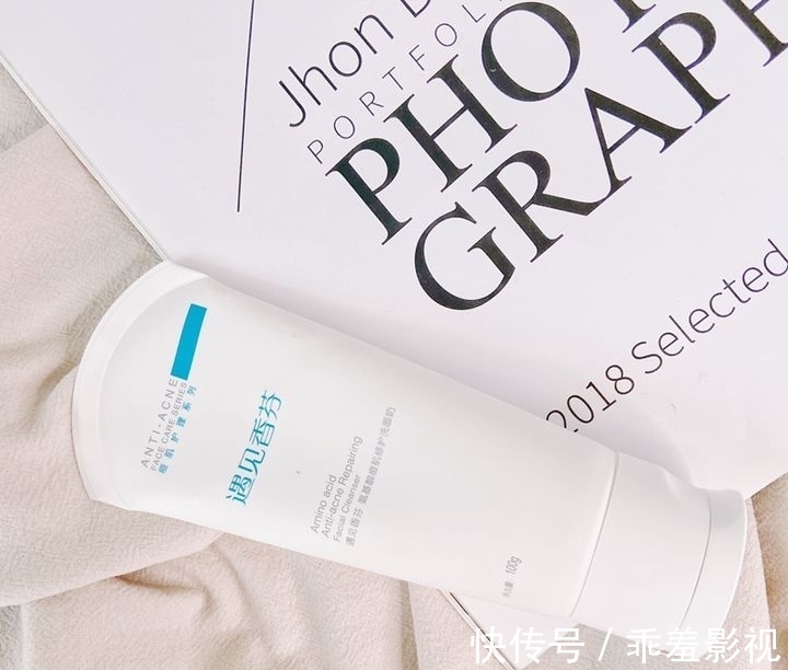 水乳|逛超市时,看到这5款护肤品别手软,虽不起眼,却好用不贵,良心