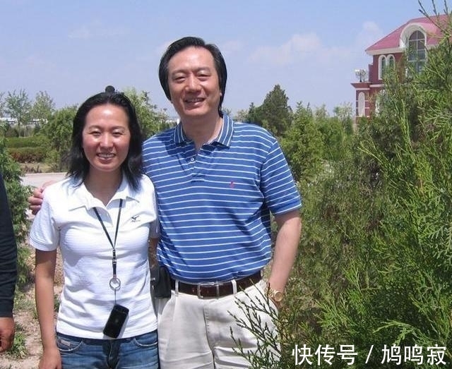 三娃|奥运冠军王军霞现状：三段婚姻生三娃，如今47岁身居高位