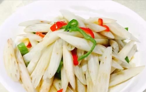 山珍海味末必健康，多吃3種食物，養肝解毒，清熱下火，提高視力