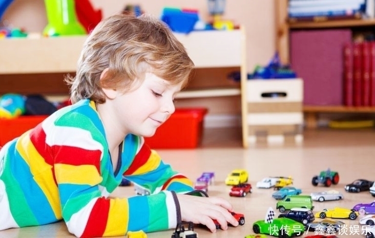 自私|这两件事上,孩子必须要“自私”,家长傻傻“装大方”是在害孩子