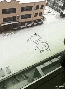 |搞笑GIF段子:找到板凳师傅,估计能把这做成一个开天锤