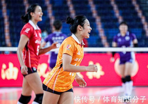 江苏女排|浙江女排被发崩，全队一传到位率仅为15%，陈曦悦陷入生涯小低谷