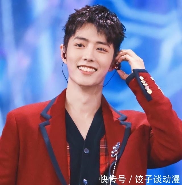 肖戰(zhàn)|《湖南衛(wèi)視》推薦五位明星“勾唇笑”,肖戰(zhàn)第一個(gè)出場,堅(jiān)持不住