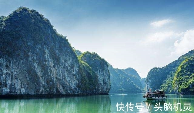 片帆!柳永很经典的一首词,布局严谨,情景交融,读来令人回味无穷